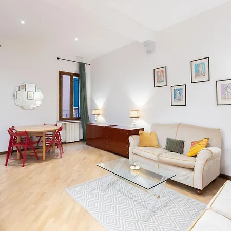 By Short Holidays 3 Appartement