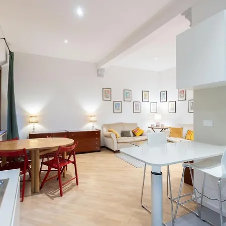 By Short Holidays 3 * Bolonia