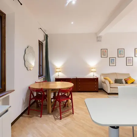 By Short Holidays 3 Bolonia