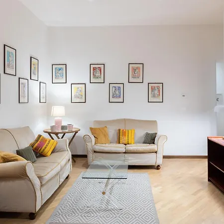 Battibecco, By Short Holidays Apartment *