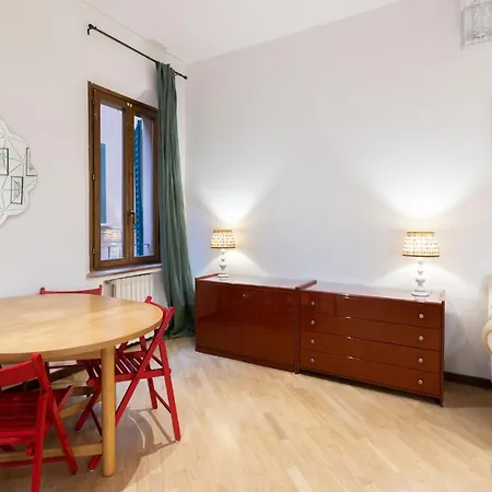 Battibecco, By Short Holidays