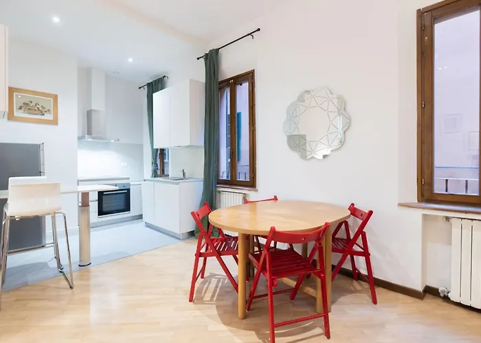 By Short Holidays 3 Apartment