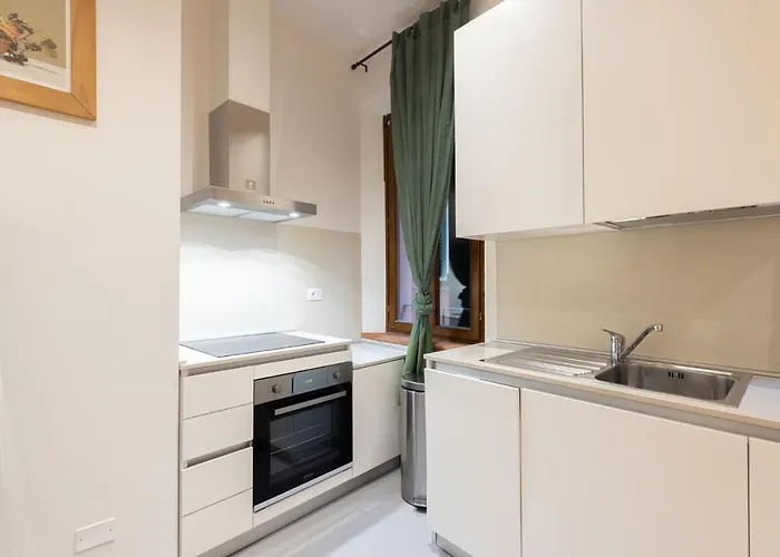 By Short Holidays 3 شقة