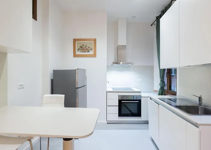 By Short Holidays 3 شقة *