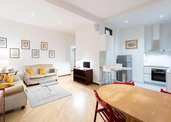 By Short Holidays 3 *