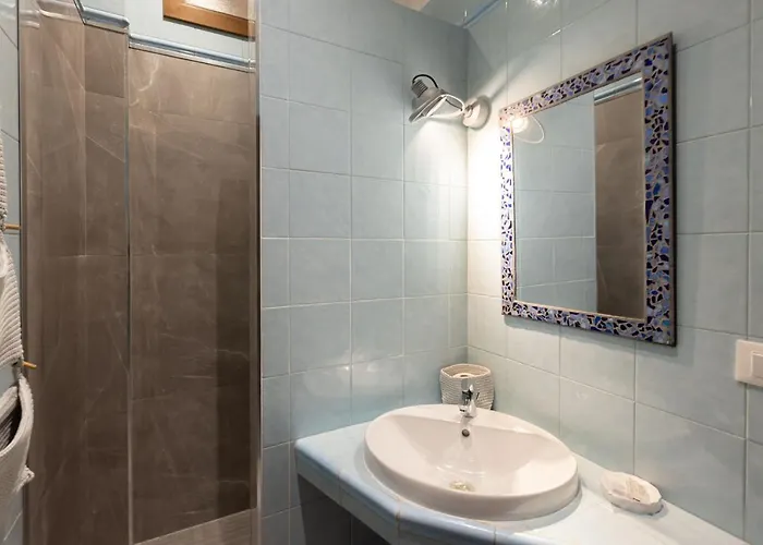 By Short Holidays 3 شقة